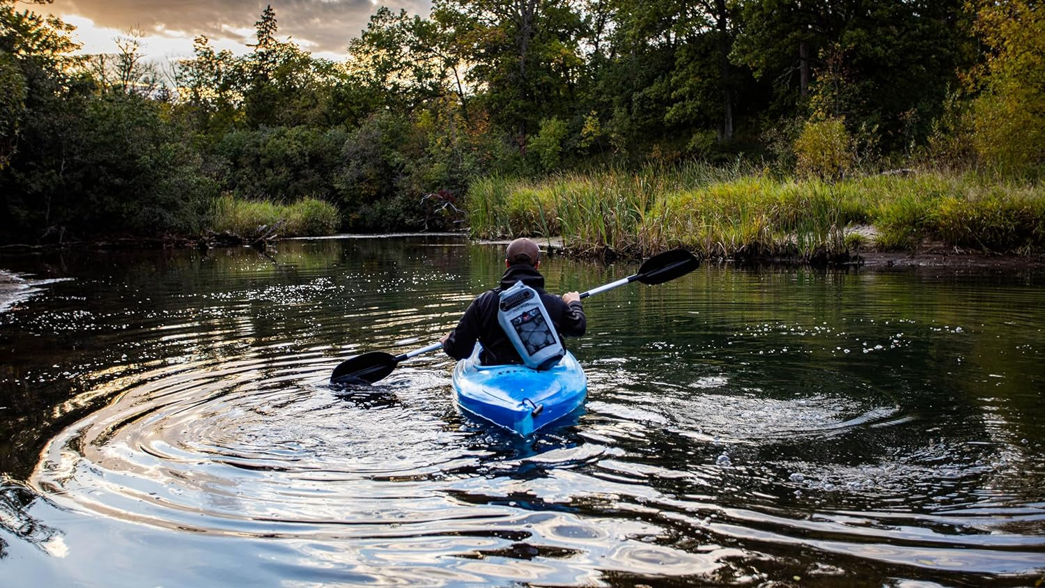 Ultimate Waterproof Dry Bag Backpack with Phone Case - Perfect for Boating, Kayaking, Fishing and More!